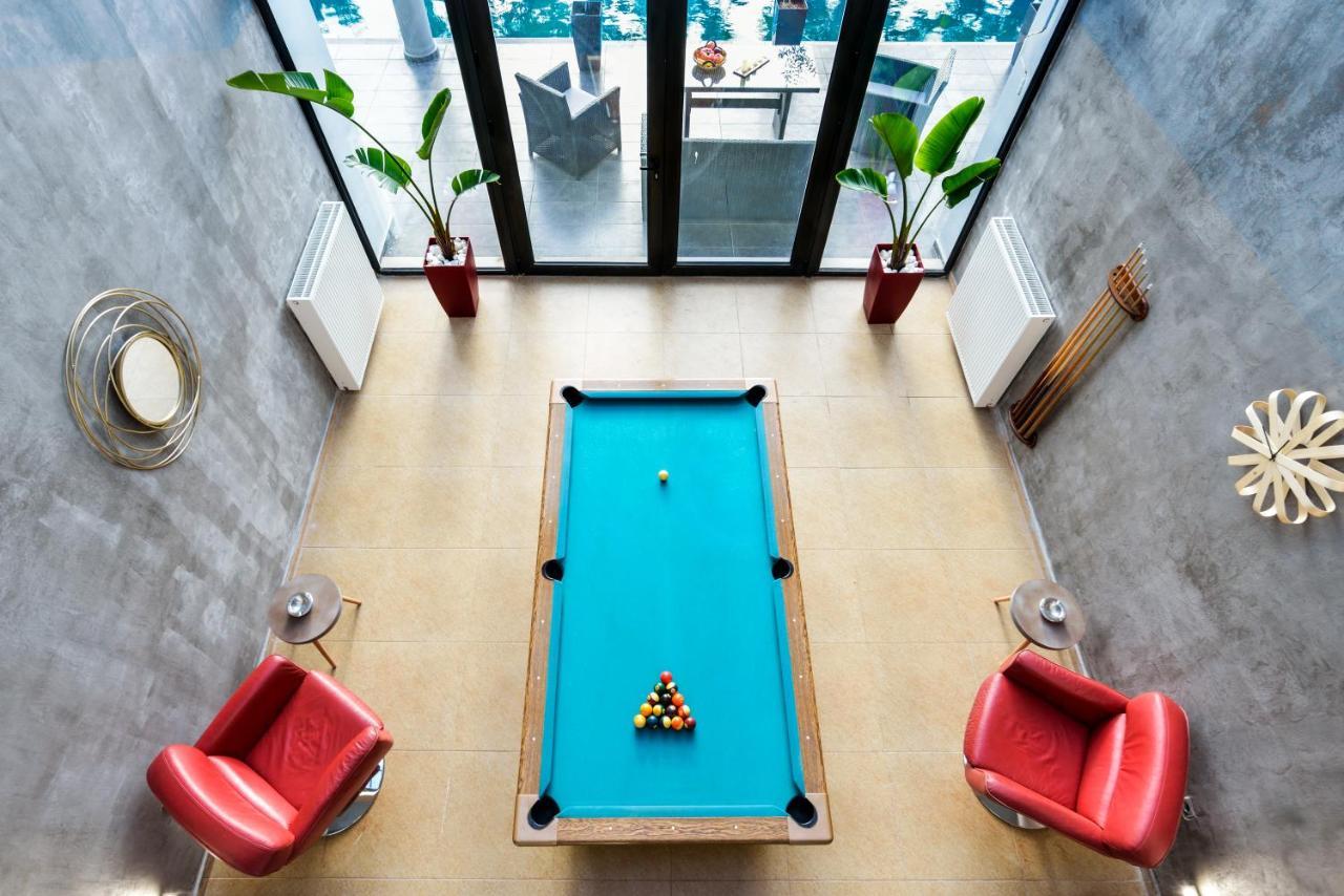 Adorno Luxury Villas 코라파키아 외부 사진