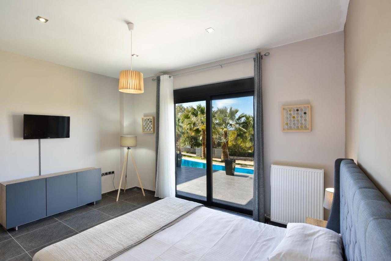 Adorno Luxury Villas 코라파키아 외부 사진