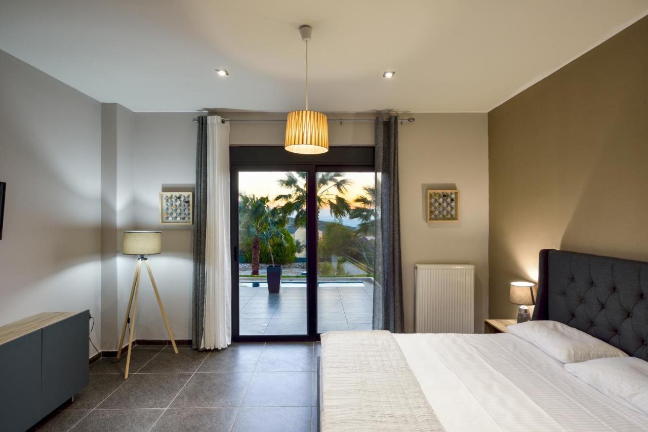 Adorno Luxury Villas 코라파키아 외부 사진