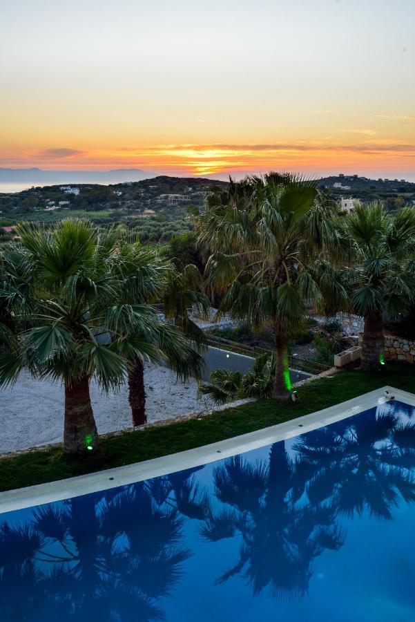 Adorno Luxury Villas 코라파키아 외부 사진