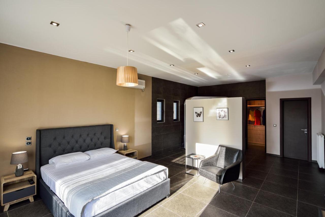 Adorno Luxury Villas 코라파키아 외부 사진