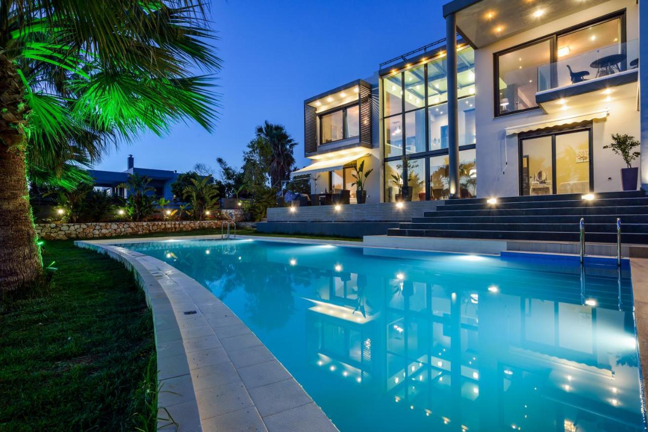 Adorno Luxury Villas 코라파키아 외부 사진